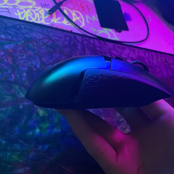 Logitech g502 - Picture 3 of 3